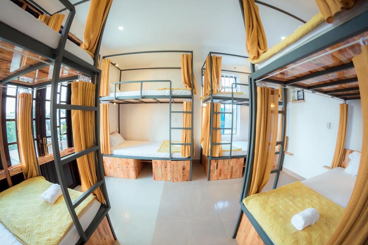 Rubis Hostel Hue Exterior photo